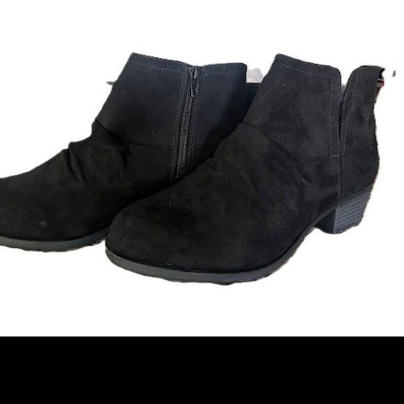 Lane Bryant Faux Suede Scrunch Ankle Boot Booties Size 9W NEW - Picture 1 of 8